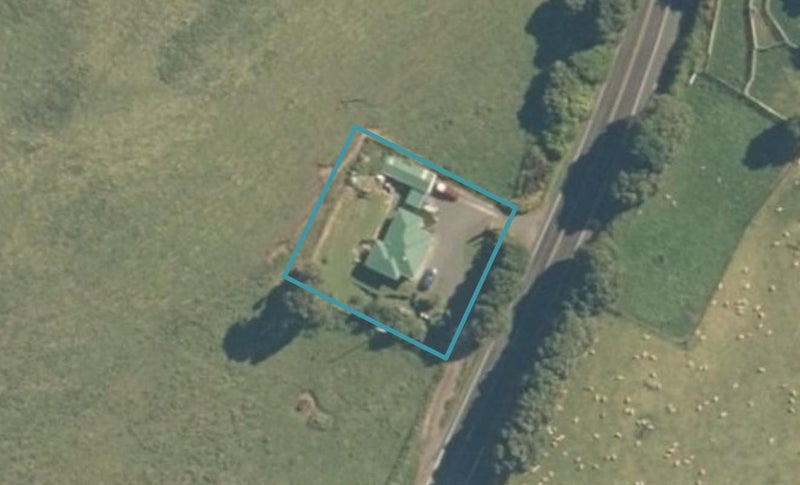 5030 State Highway 3, Mokau - Carousel 1