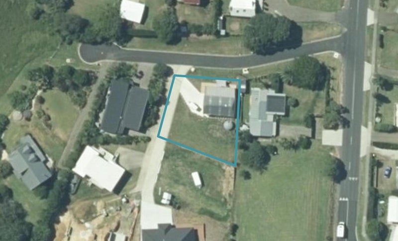 3B Emma Place, Hahei, Whitianga - Carousel 1