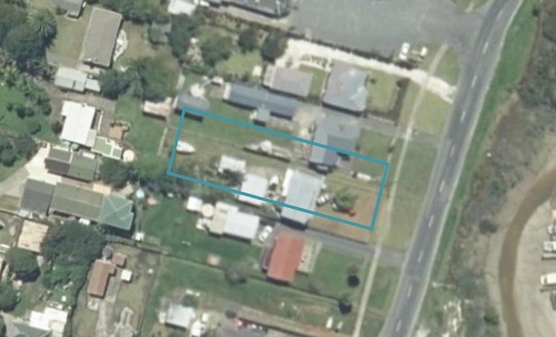 935 East Coast Road, KAIAUA, MIRANDA - Carousel 1