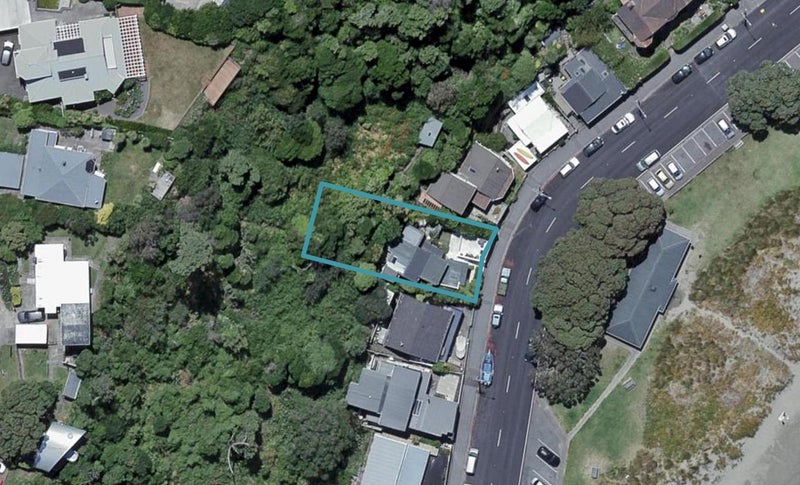 207 Marine Parade, Seatoun, Wellington - Carousel 1