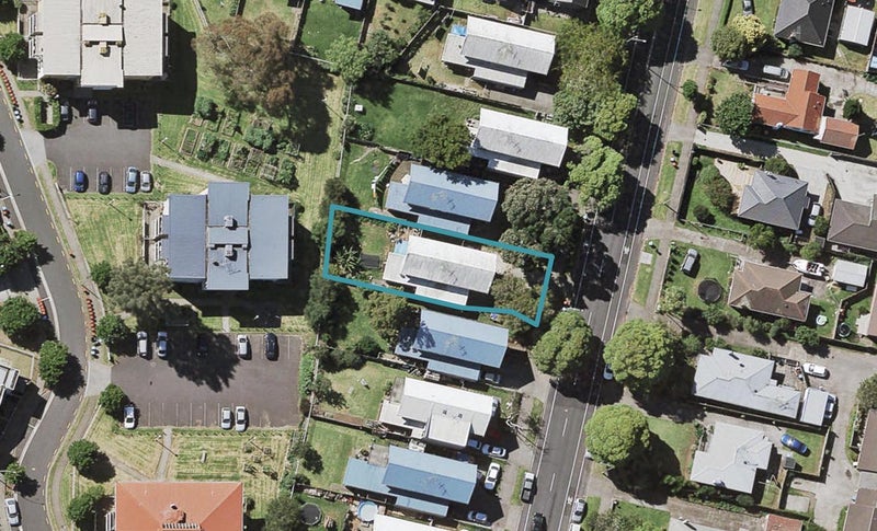 225 Pilkington Road, Point England, Auckland - Carousel 1