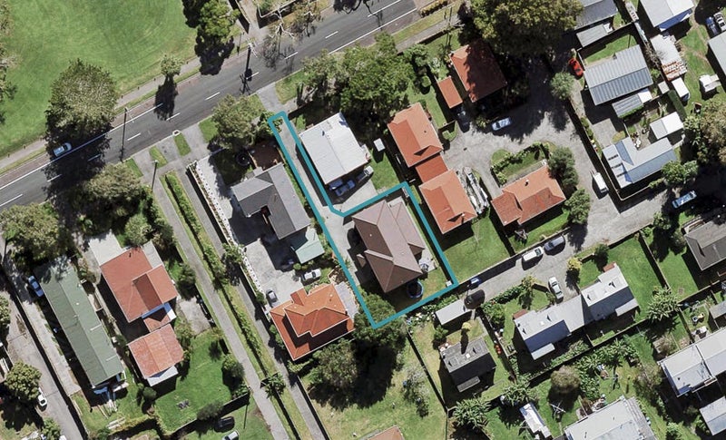 64A Riversdale Road, Avondale, Auckland - Carousel 1