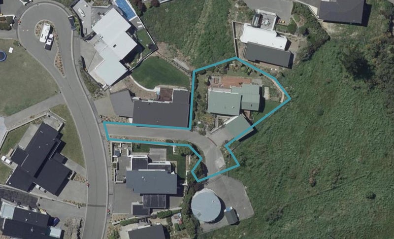 8 Pennine Way, Huntsbury, Christchurch - Carousel 1