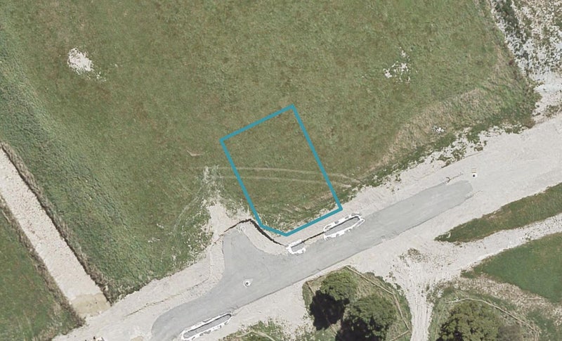 24 Gilruth Road, Wallaceville, Upper Hutt - Carousel 1