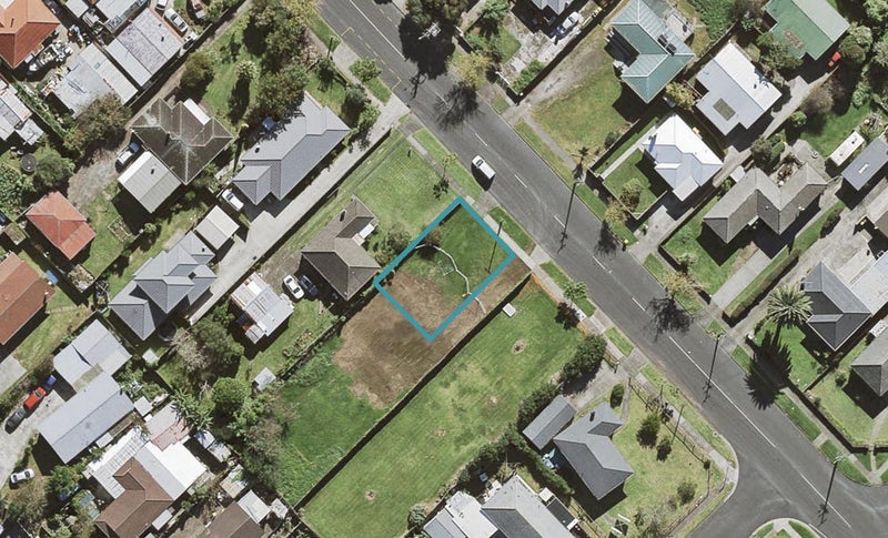 8A Henwood Road, Mangere East, Auckland - Carousel 1