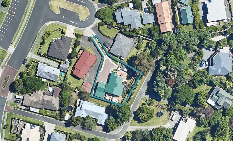 6 Katherine Place, Bellevue, Tauranga - Carousel 1