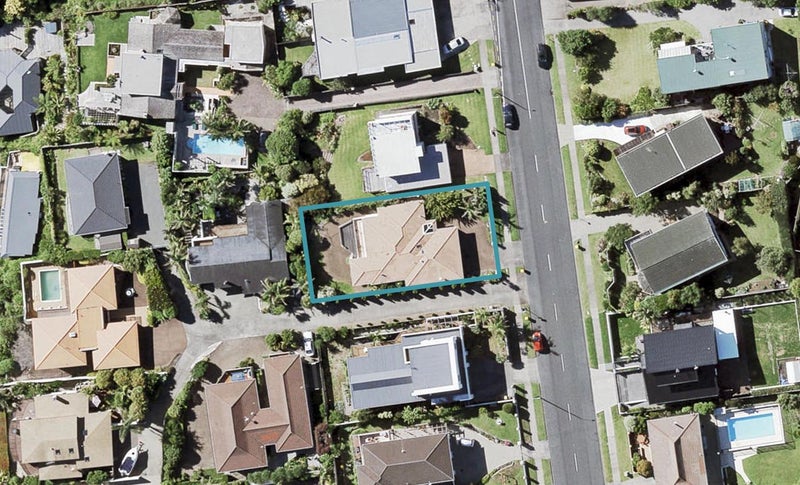 69 Waller Avenue, Bucklands Beach, Auckland - Carousel 1