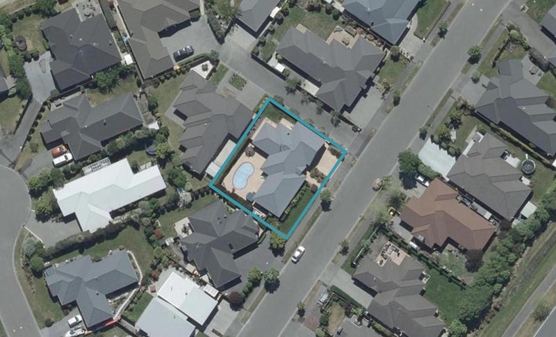 11 Ruahine Place, Parklands, Christchurch - Carousel 1
