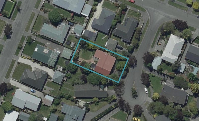 4 Storry Place, Avonhead, Christchurch - Carousel 1