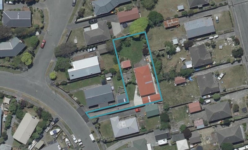 32 Monowai Crescent, North New Brighton, Christchurch - Carousel 1
