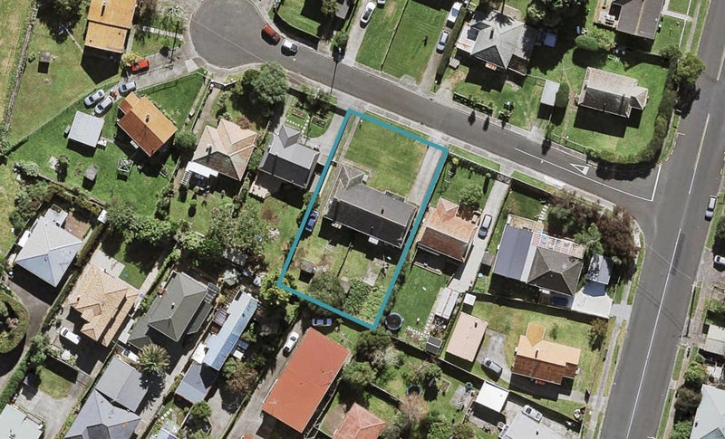 6 Hulse Avenue, Sandringham, Auckland - Carousel 1
