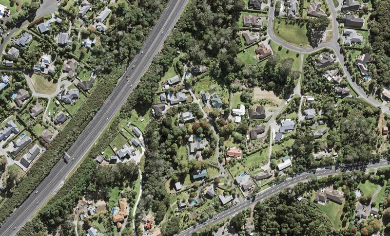92 Upper Harbour Drive, Greenhithe, Auckland - Carousel 1