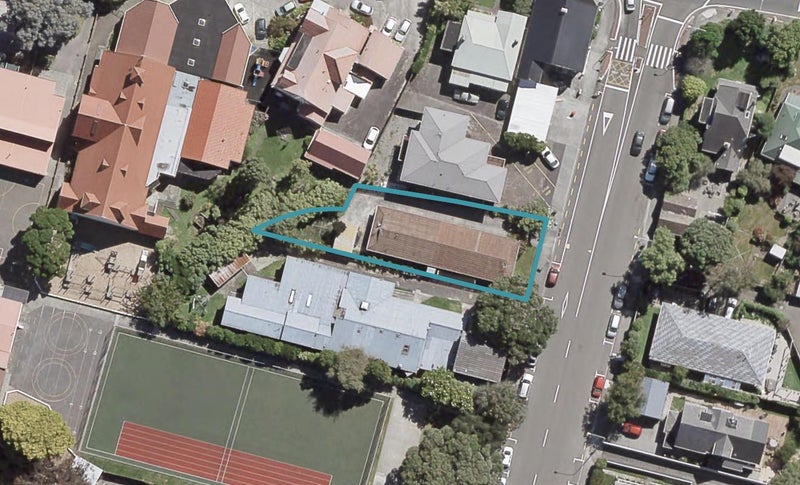 2/19 Bloomfield Terrace, Hutt Central, Lower Hutt - Carousel 1