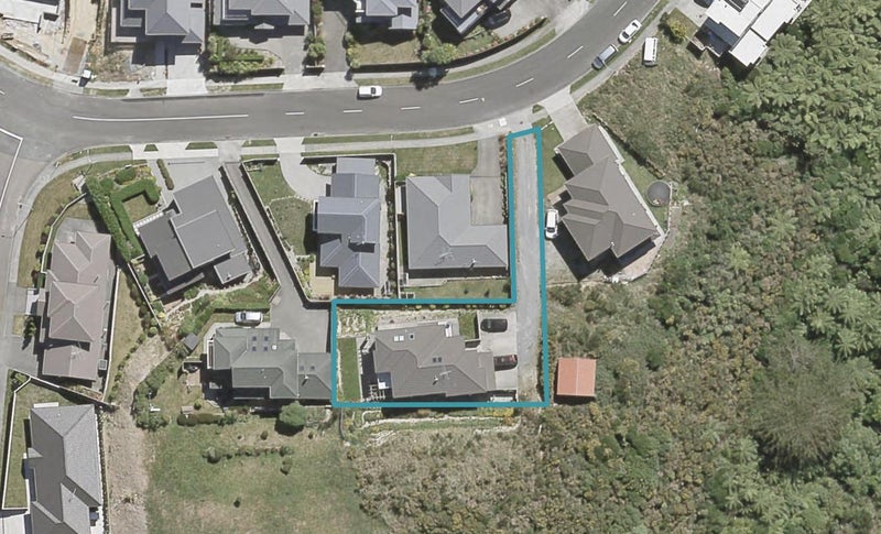 103 Cypress Drive, Maungaraki, Lower Hutt - Carousel 1