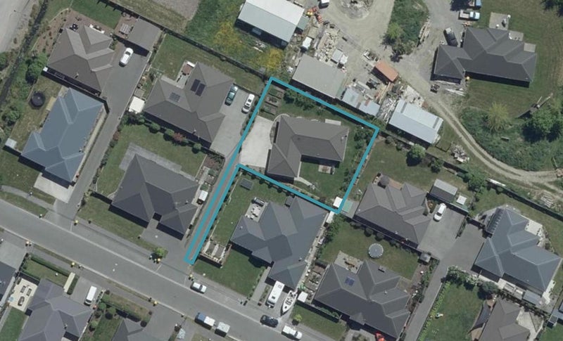 9 Larne Place, Belfast, Christchurch - Carousel 1