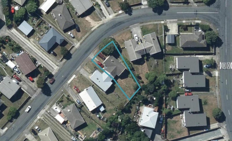 6A Rangituhi Crescent, Takapuwahia, Porirua - Carousel 1