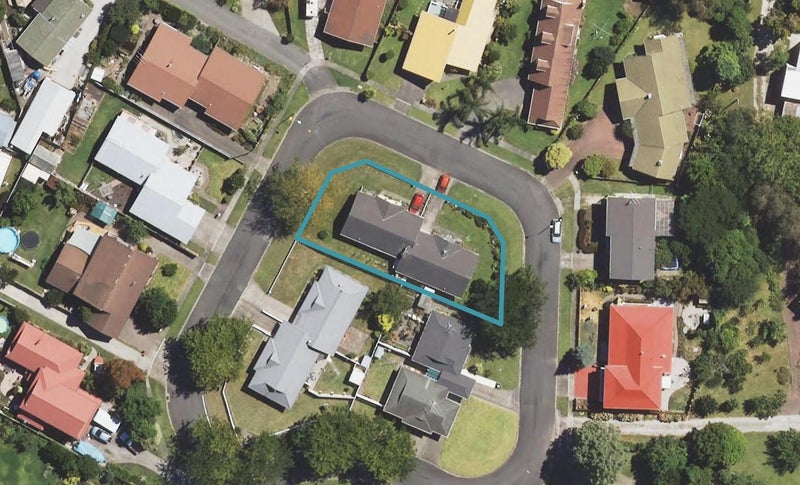 5B Gardner Place, Inner Kaiti, Gisborne - Carousel 1