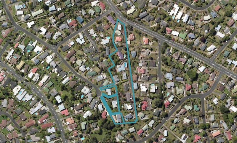 66 Carr Street, Kamo, Whangarei - Carousel 1
