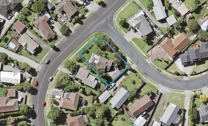1 Sheralee Place, Bucklands Beach, Auckland - Carousel 1