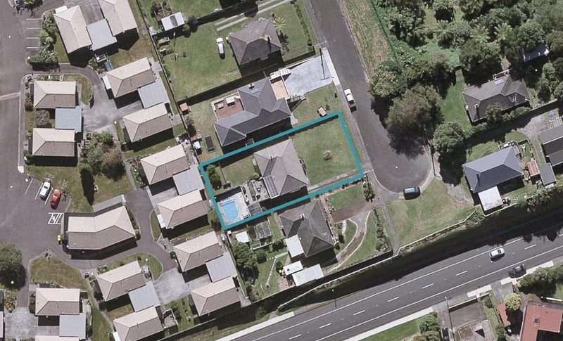 14 Aotea Street, Welbourn, New Plymouth - Carousel 1