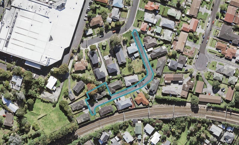 8K Aotea Road, Glen Eden, Auckland - Carousel 1