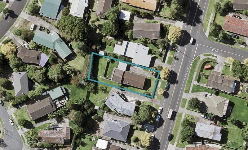 69 Gossamer Drive, Pakuranga Heights, Auckland - Carousel 1