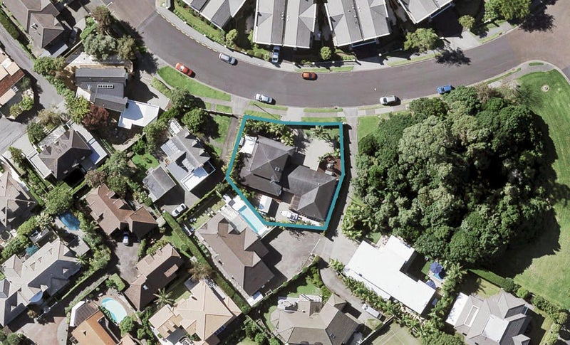 9 Summerhill Place, St Heliers, Auckland - Carousel 1
