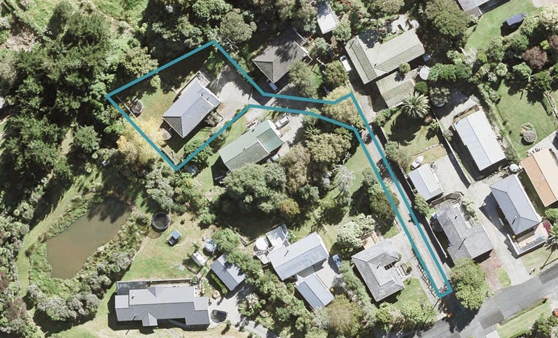 33B Cedar Terrace, Stanmore Bay, Whangaparaoa - Carousel 1