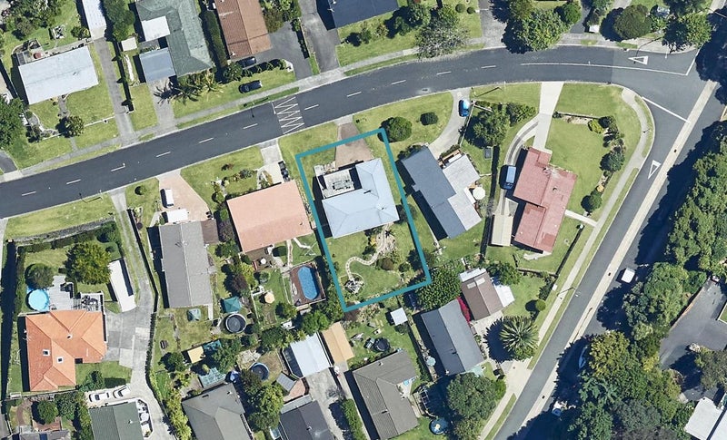 113 Hinewa Road, Otumoetai, Tauranga - Carousel 1