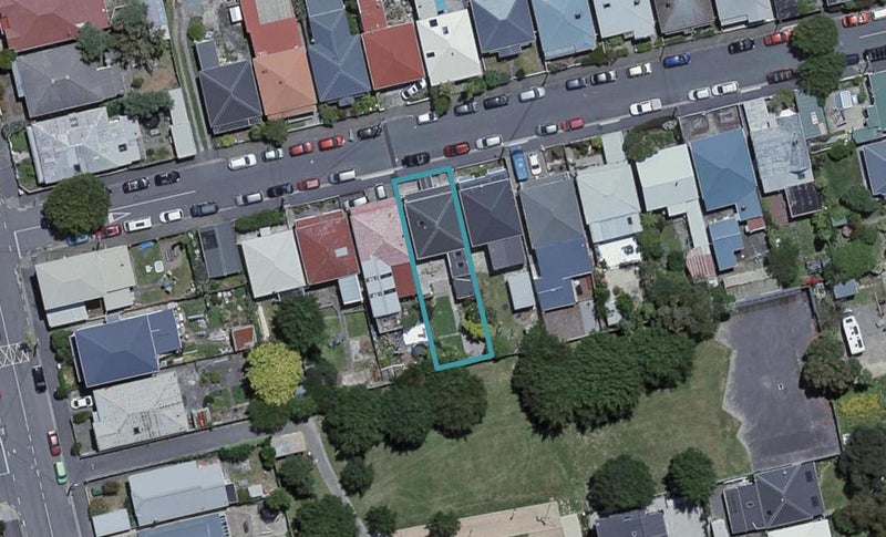 8 Harper Street, Newtown, Wellington - Carousel 1
