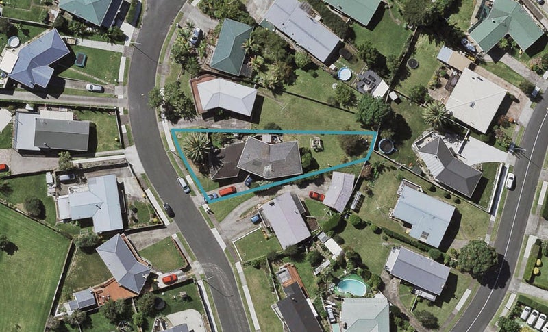 5 Elizabeth Street, Pakuranga, Auckland - Carousel 1