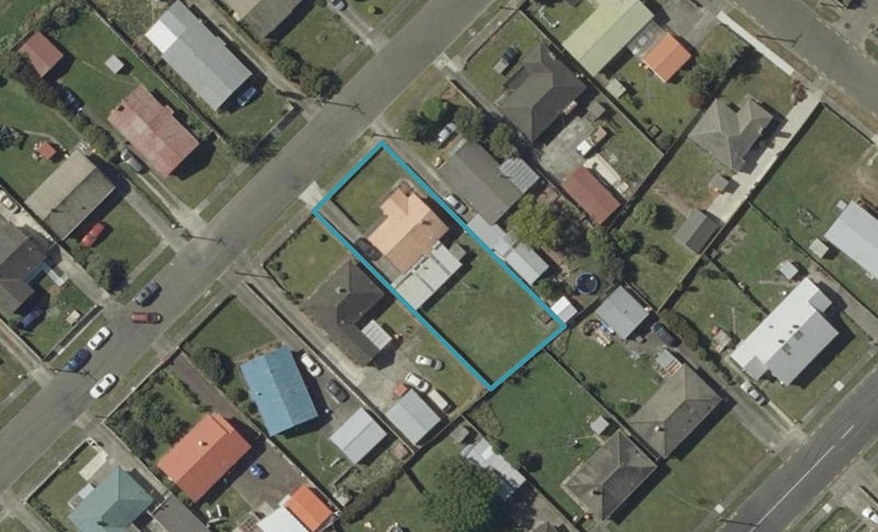 16 Wilson Crescent, Highbury, Palmerston North - Carousel 1