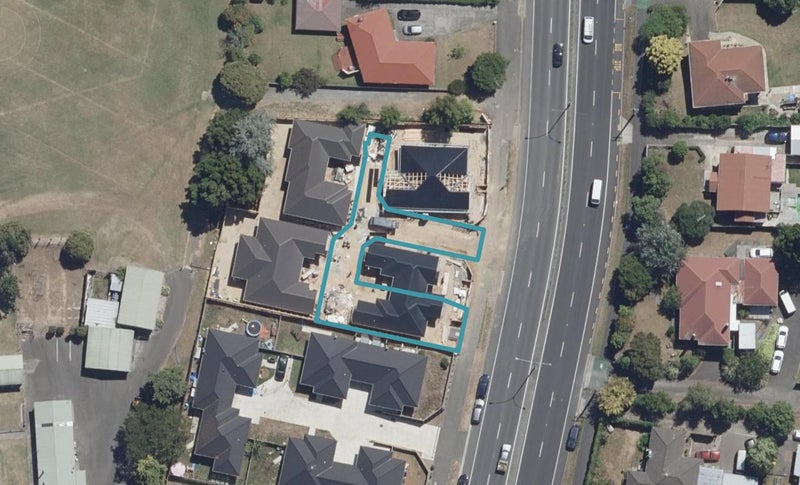 2/122 Ohaupo Road, Melville, Hamilton - Carousel 1