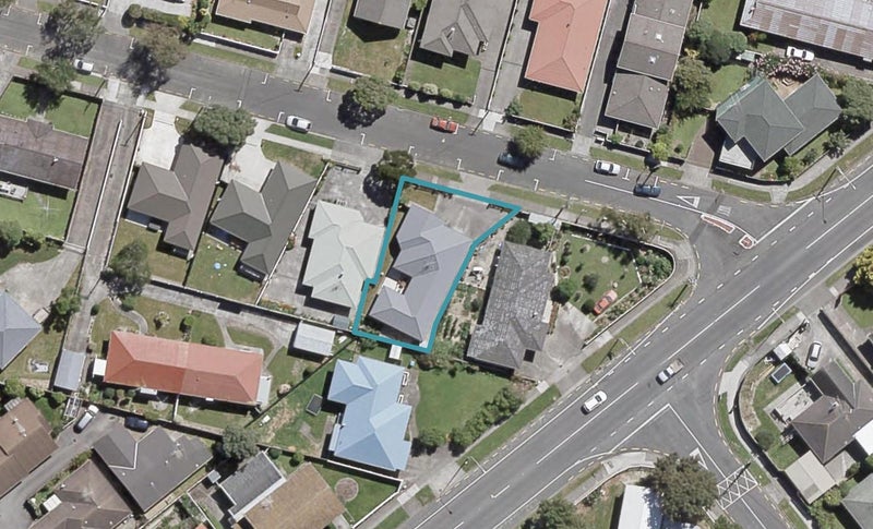 1 Frederick Street, Avalon, Lower Hutt - Carousel 1