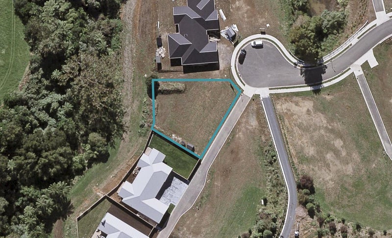 2 Okoare Lane, Ferndale, New Plymouth - Carousel 1