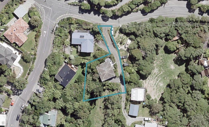 29 Akatea Road, Korokoro, Lower Hutt - Carousel 1