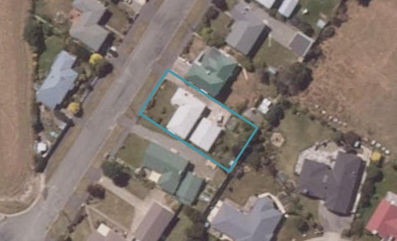 63 Stuart Street, Holmes Hill, Oamaru - Carousel 1