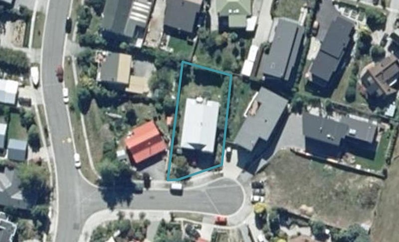 4 Cypress Court, Kelvin Heights, Queenstown - Carousel 1