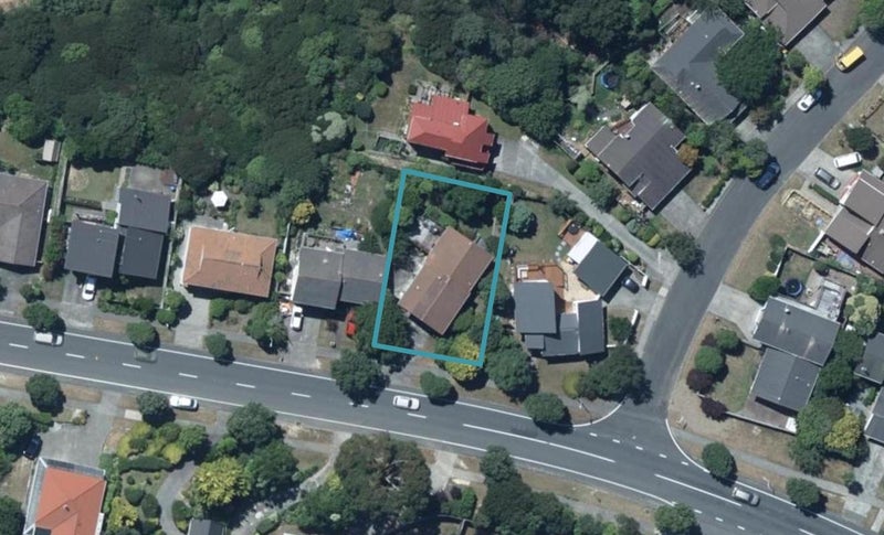 81 Discovery Drive, Whitby, Porirua - Carousel 1