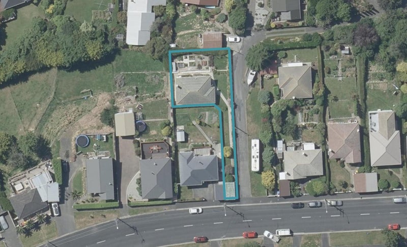 44 Mornington Road, Balaclava, Dunedin - Carousel 1