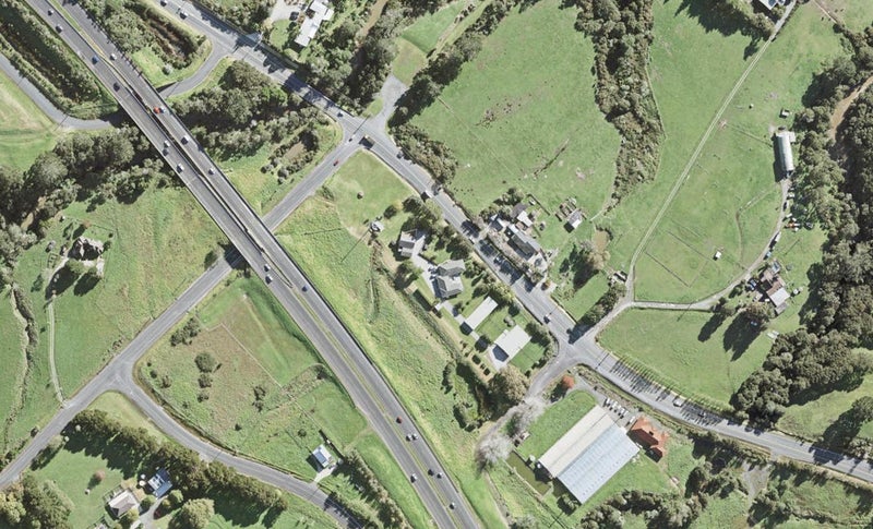 1384 East Coast Road, Albany - Carousel 1