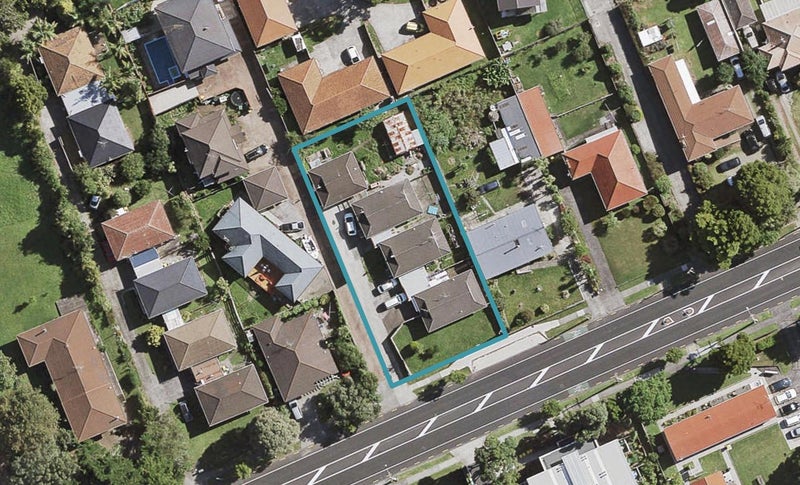 3/28 Alfriston Road, Manurewa East, Auckland - Carousel 1