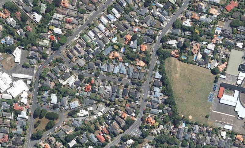 13 Sherwood Street, Woburn, Lower Hutt - Carousel 1