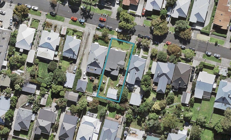 18 Ethel Street, Sandringham, Auckland - Carousel 1