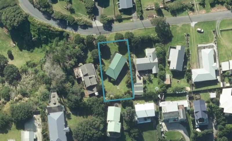 12 Bayly Street, Dargaville - Carousel 1