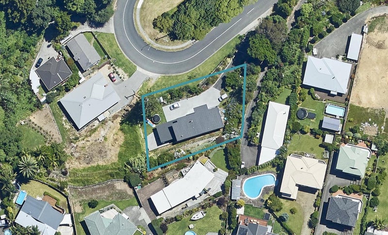 87 Pillans Road, Otumoetai, Tauranga - Carousel 1