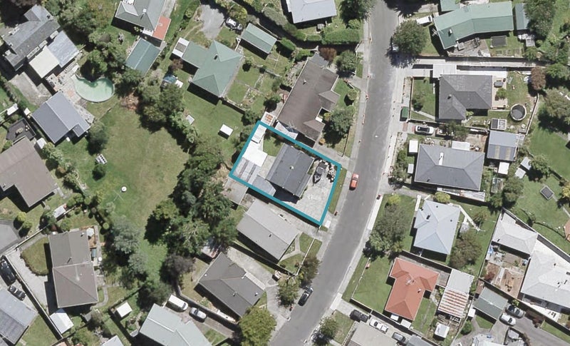 29 Oregon Drive, Maoribank, Upper Hutt - Carousel 1
