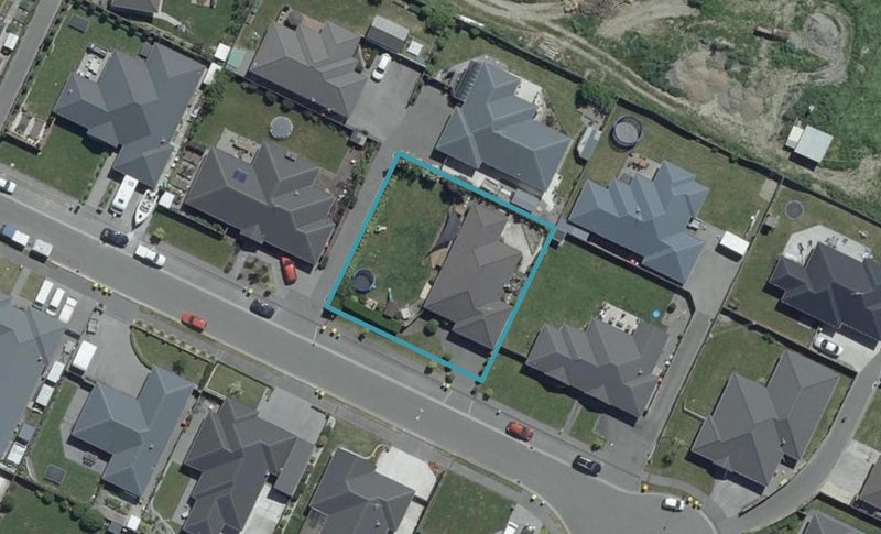 21 Larne Place, Belfast, Christchurch - Carousel 1