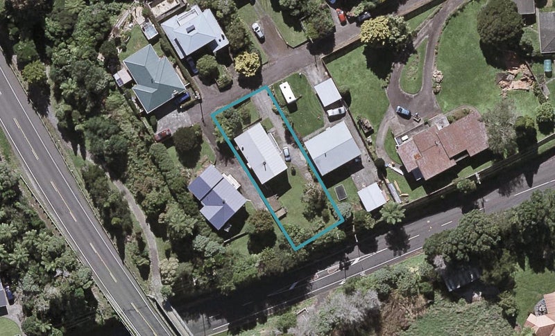 23 Junction Street, Welbourn, New Plymouth - Carousel 1