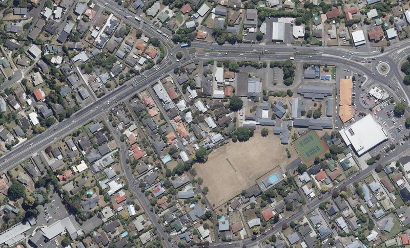 3 Milburn Lane, Hillcrest, Hamilton - Carousel 1